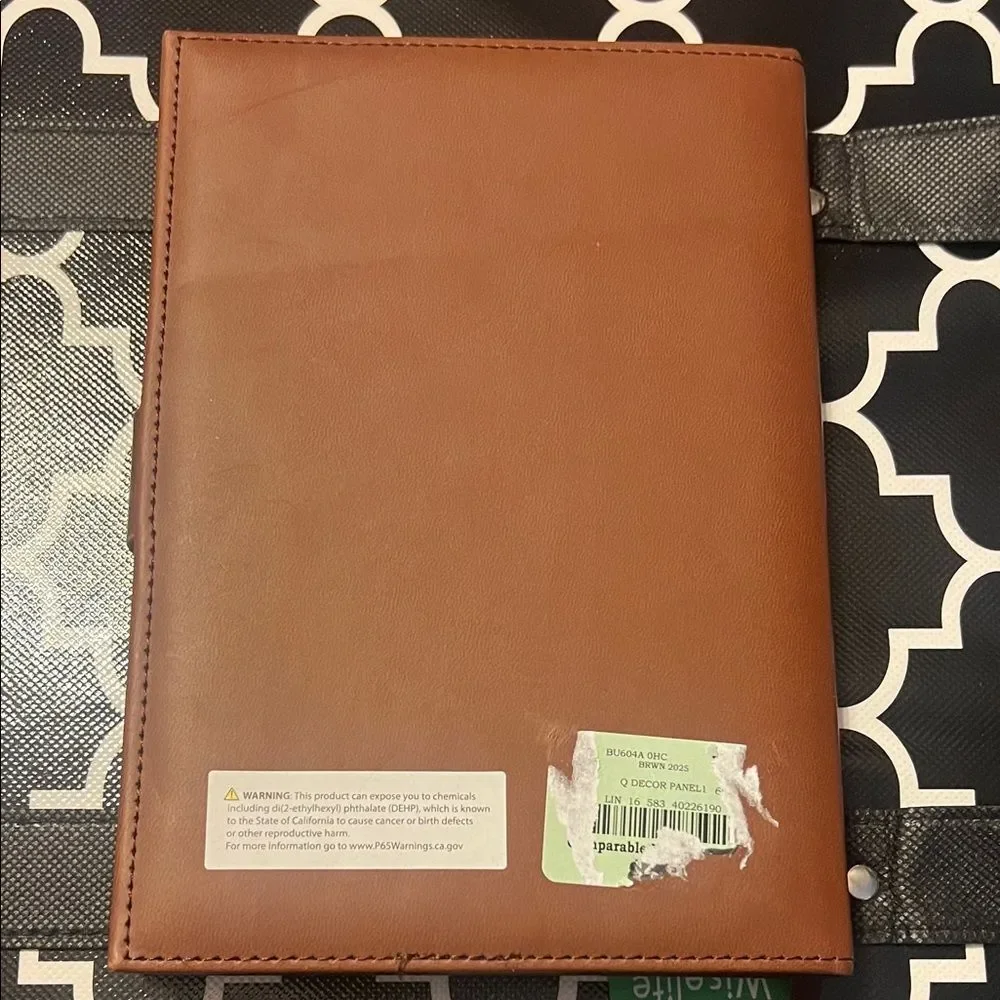 Brown 2025 Weekly Planner